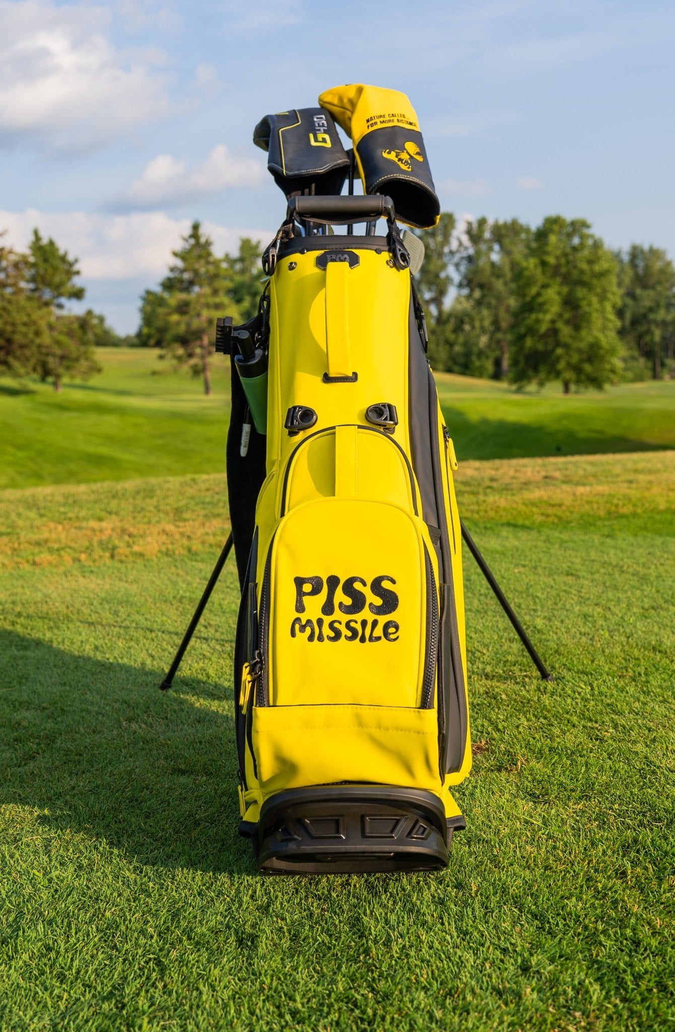 Piss Missile Golf Stand Bag - Piss Missile Golf Balls